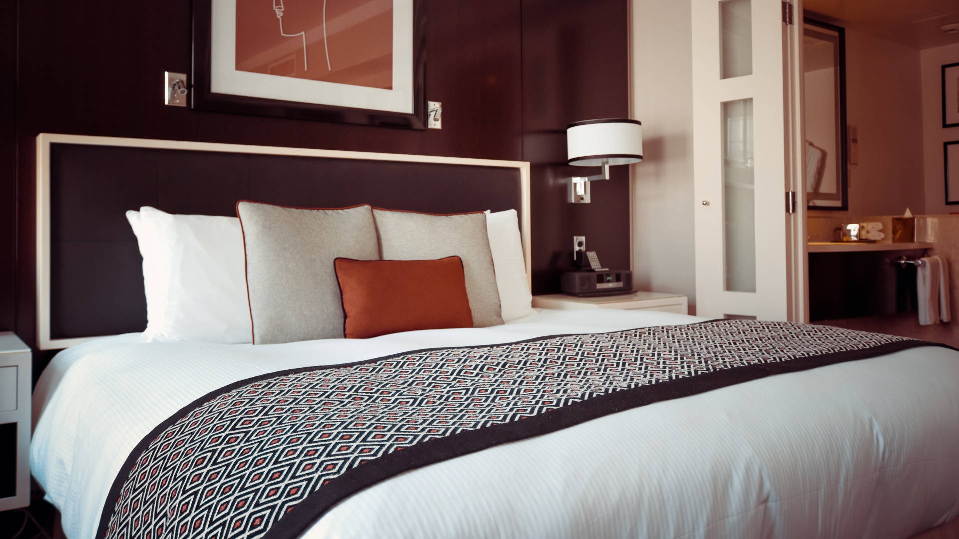 A/C Deluxe Room Photo