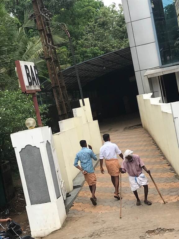 Can't walk by itself! Photo